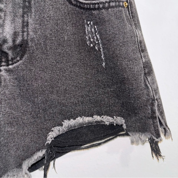 FALMER HERITAGE Jean shorts with distress Size S - Picture 3 of 6